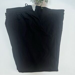 Lululemon Soft Jersey Straight-Leg Mid- Rise Pant *Regular Black